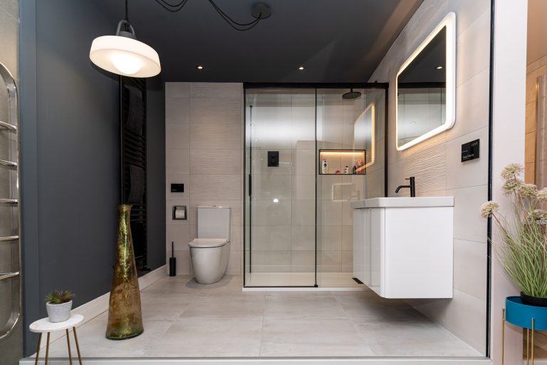 Designing and planning your luxury bathroom